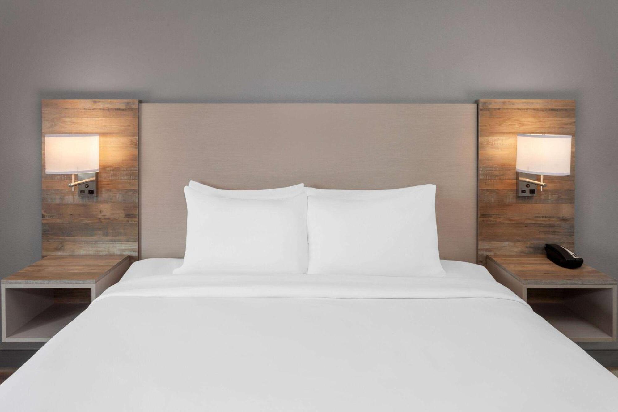 Links Bos Landen Hotel & Spa Of Pella, Trademark By Wyndham Exterior foto
