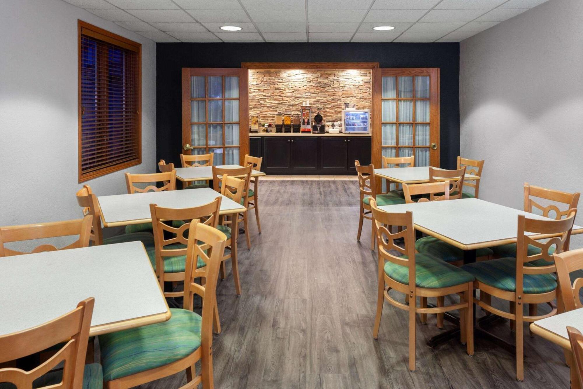 Links Bos Landen Hotel & Spa Of Pella, Trademark By Wyndham Exterior foto